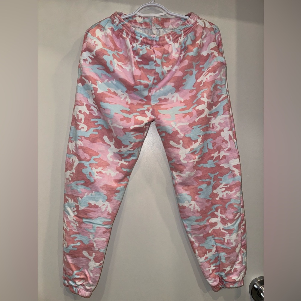 Kylie Jenner Army Sweatpants